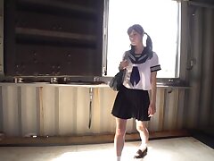 MBDD-2094 Naughty Woman Seduces with Feet before Tempting Blowjob Action