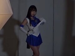 GHOV55_03 Riina Mizuki Serves Thirsty Patron Under The Bar Counter