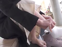 FSDSS-592 Sizzling F-Cup Housewife Reveals Her National Treasure Live!