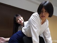 1050_HS-AFARRASISF_HD Curvy Cutie Reveals Her Sensual Secrets in Seductive Showdown