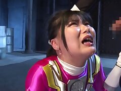 MSZ23_02 Asian Beauty Reveals Her Stunning Curves in Private Room