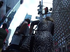 New_York_Upskirt_8 Sensual Asian Goddess Delivers Blissful Blowjob & Seductive Spread