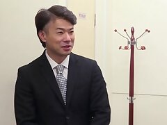 JUY-829 Japanese Beauties in Extreme Sizzling Kink Gangbang Adventure!