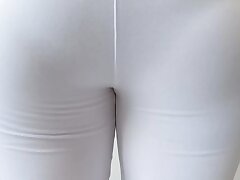 mst210813 Hot Temptress with Luscious Curves Thrills with a Giant Vibrator Showdown!