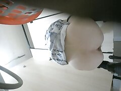 Toilet_shot_cheongsam_short_play_actor Sultry Bimbo Tempts with Oral Bliss, Then Sizzles with Passionate Sex