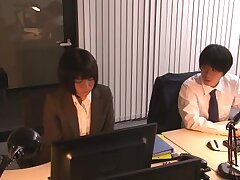 SSNI-860 Seductive Dark-Haired Japanese Babe Delivers Mind-Bending Blowjob Experience